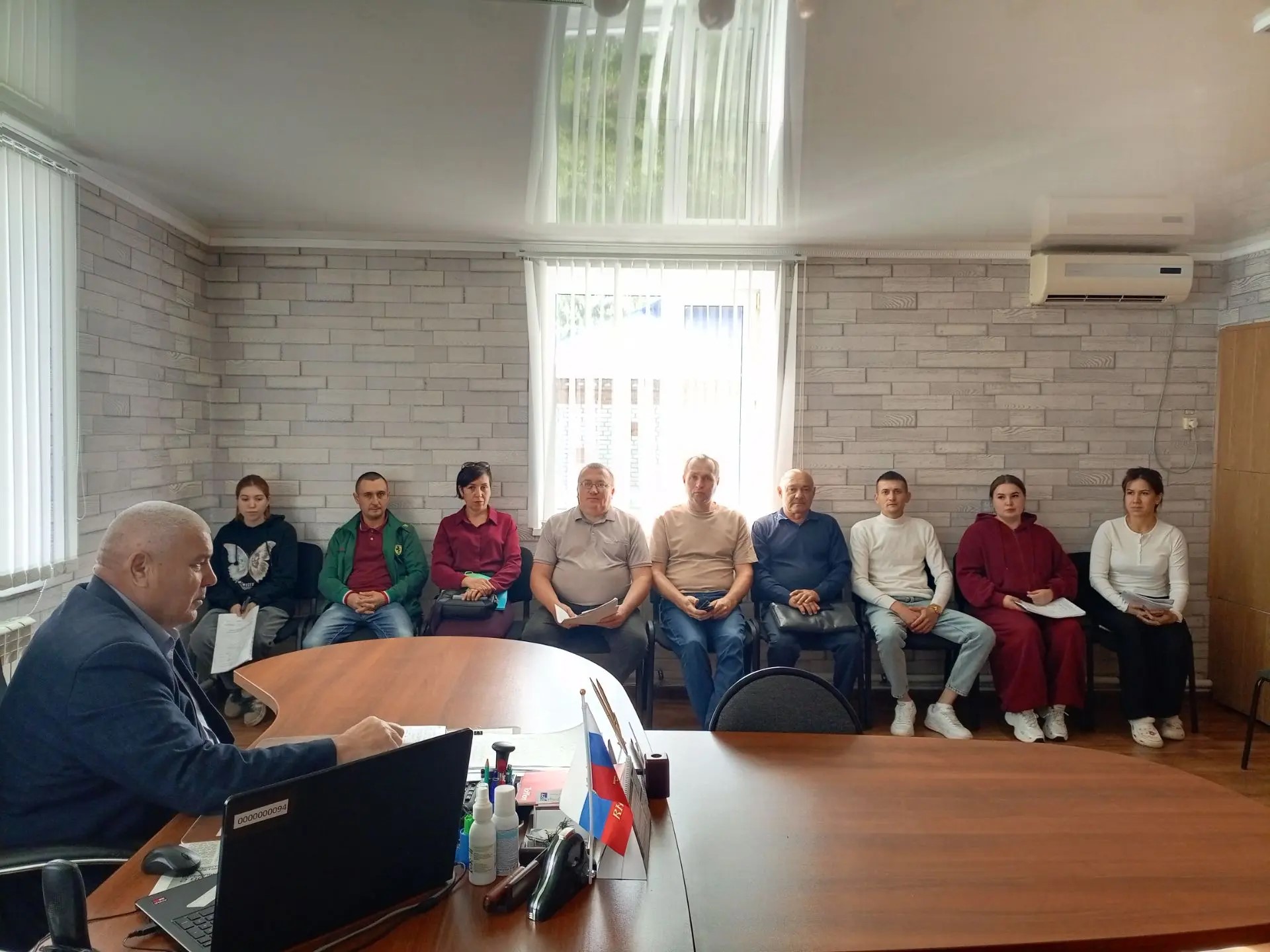 Сегодня в ГБУ «Алькеевское РГВО» состоялось отчетное совещание трудового коллектива совместно с ветеринарными специалистами хозяйств.